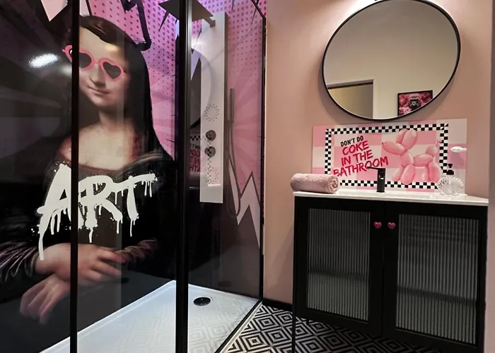 Maison 60 M2 Loveroom Romantique Avec Jacuzzi Prive A 10 Min De Nancy Et Jardin Prive